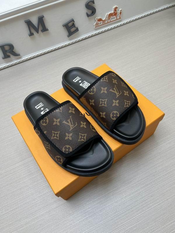 LV Men's Slippers 521